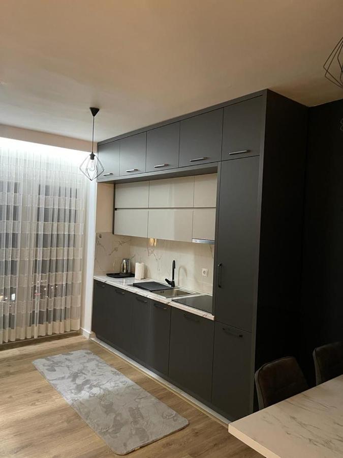 Top Apartments Priştine Dış mekan fotoğraf